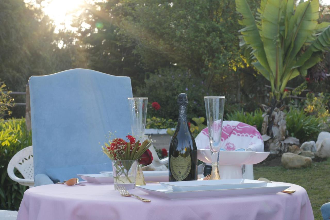 Domaine De L'Ermitage Hotel Mantasoa ภายนอก รูปภาพ