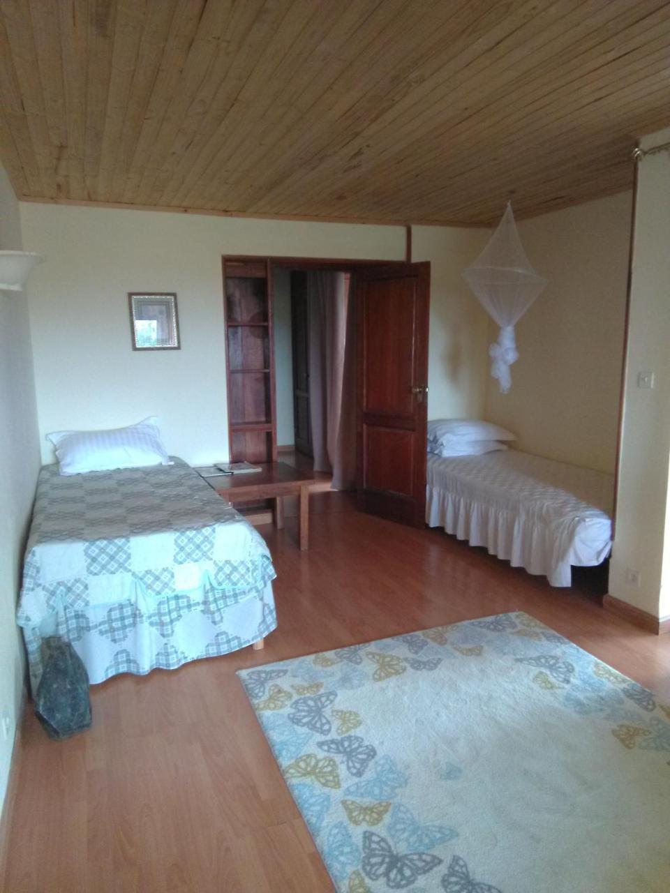 Domaine De L'Ermitage Hotel Mantasoa ภายนอก รูปภาพ