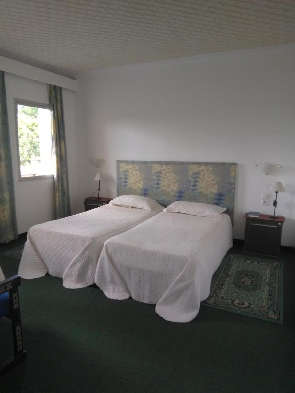 Domaine De L'Ermitage Hotel Mantasoa ภายนอก รูปภาพ